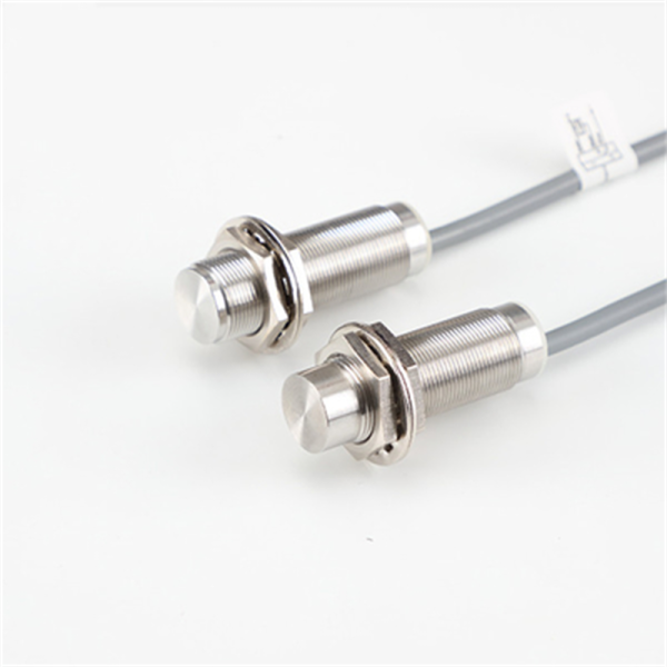 M18 DC Stainless Steel Cylindrical Inductive Metal Sensor